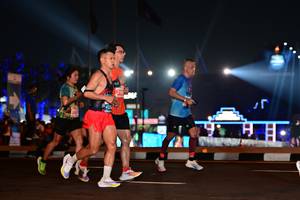 BIB: 216, 412, 285
                            <button type="button" onclick="openModal(15067953)" class="btn btn-primary btn-sm float-right btn-popup" data-toggle="modal" data-target=".modal-high-quality">
                        <i class="fas fa-shopping-cart"></i> Add to Cart
                    </button>
                                            <button type="button" onclick="isThisMe(15067953, true)" class="btn btn-success btn-sm float-right btn-popup btn-isme hidden" data-toggle="tooltip" data-placement="bottom" title="นี่คือรูปของคุณใช่ไหม คลิกที่นี่เพื่อเอาเข้าอัลบั้ม">
                        <i class="fas fa-plus"></i> Add to album
                    </button>
                    <button type="button" onclick="isThisMe(15067953, false)" class="btn btn-warning btn-sm float-right btn-popup btn-isnotme hidden">
                        <i class="fas fa-ban"></i> Remove from album
                    </button>